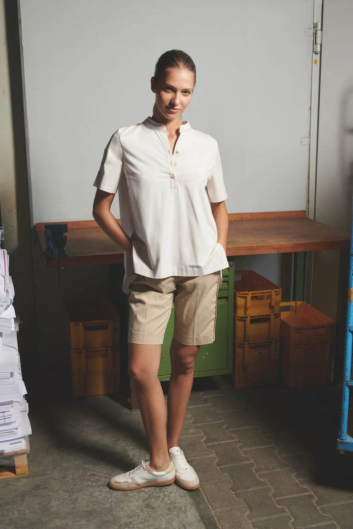 Back Gathering Contrast Polo - SPOON