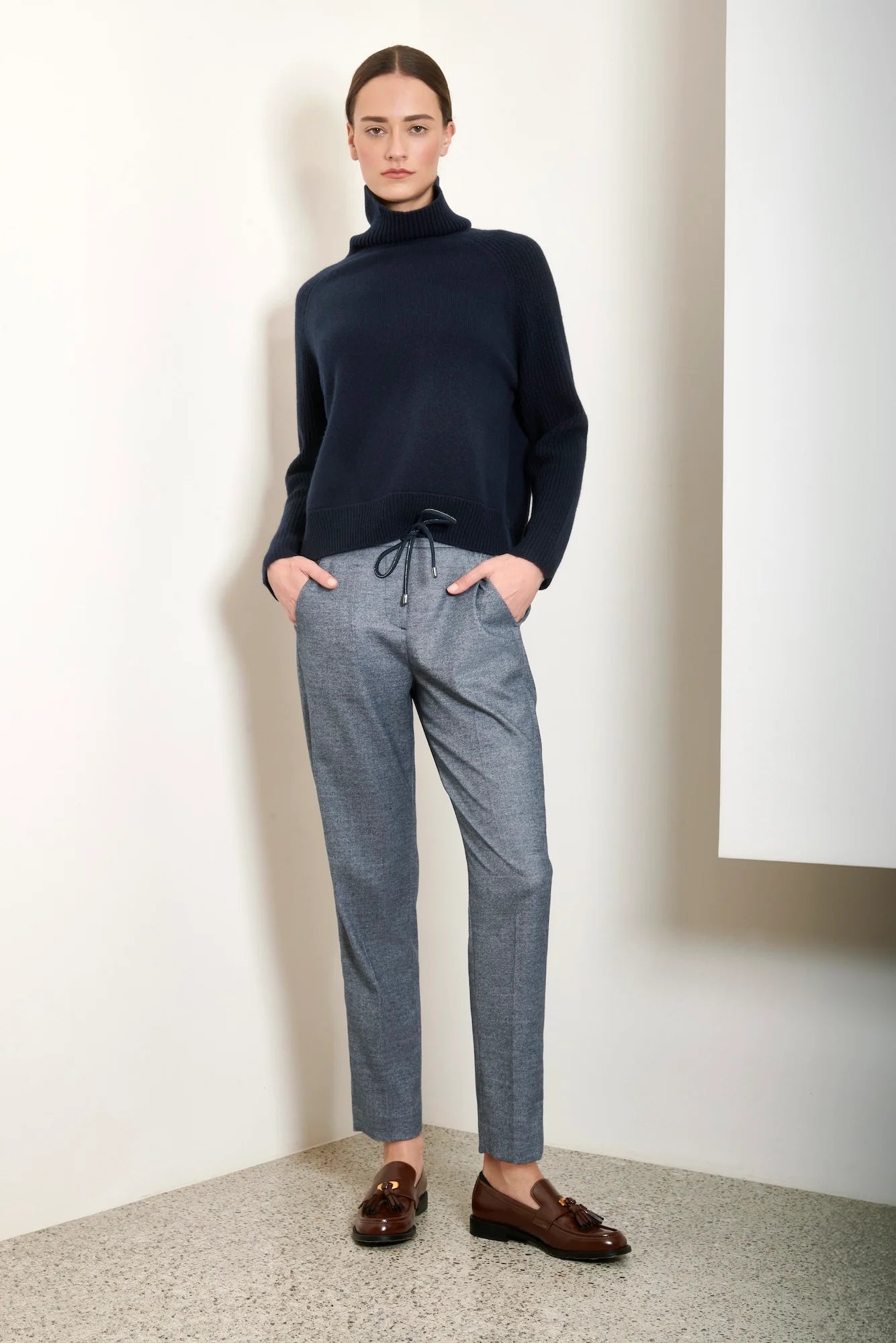 Boxy Raglan Cashmere Sweater