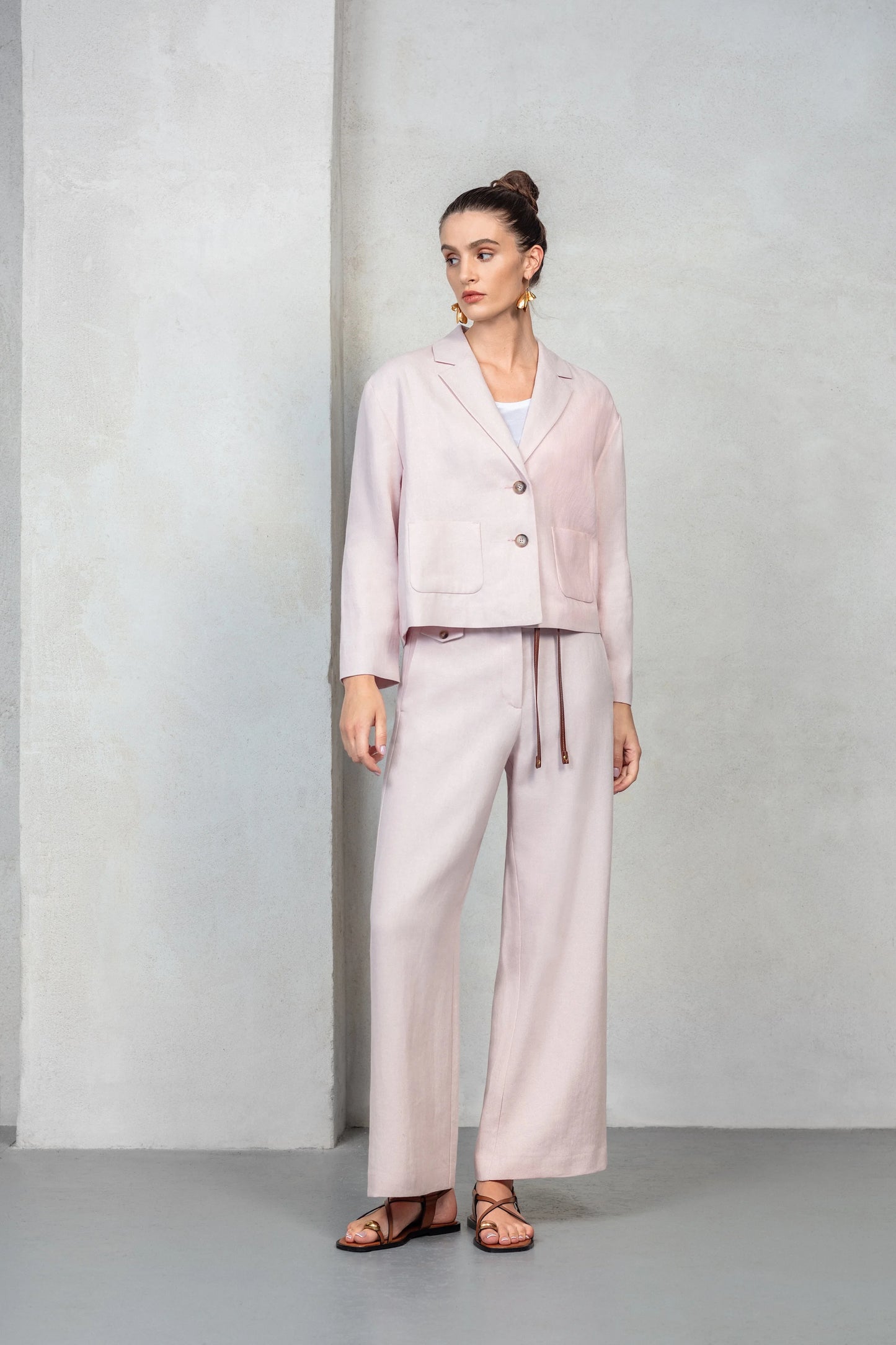 High waist Flared Pants front model 