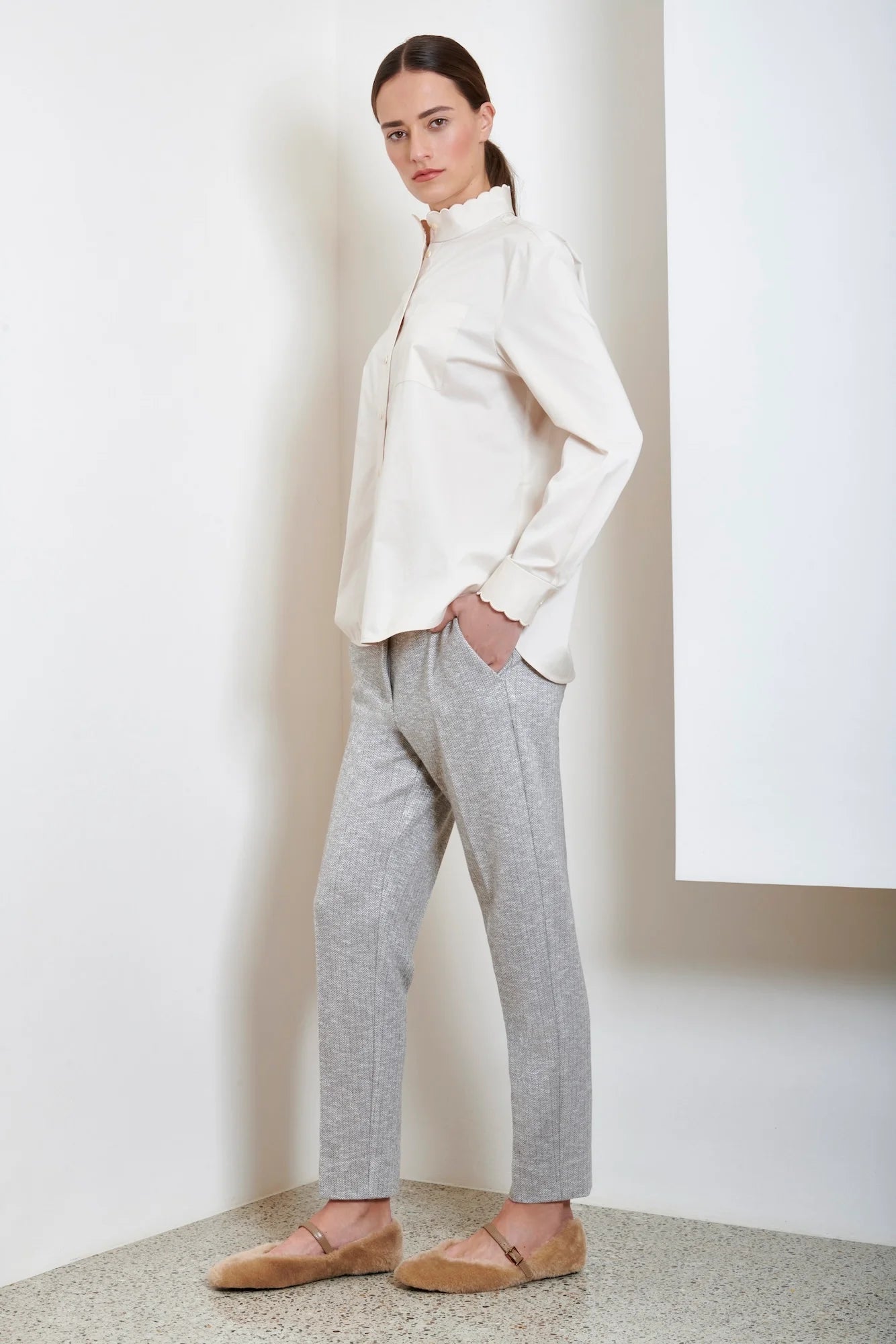 Iron Pleat Check Pants side
