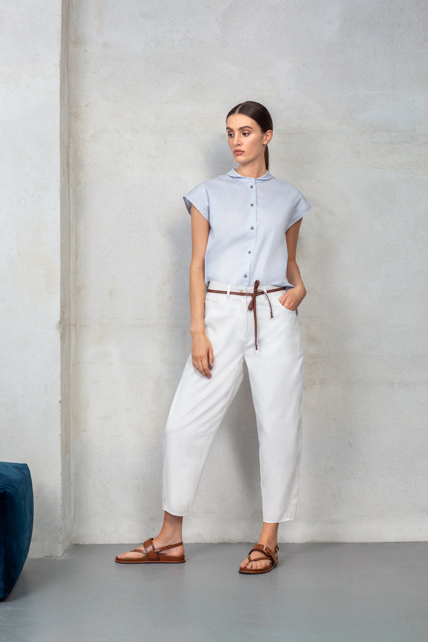 Roundish Collar T-Blouse