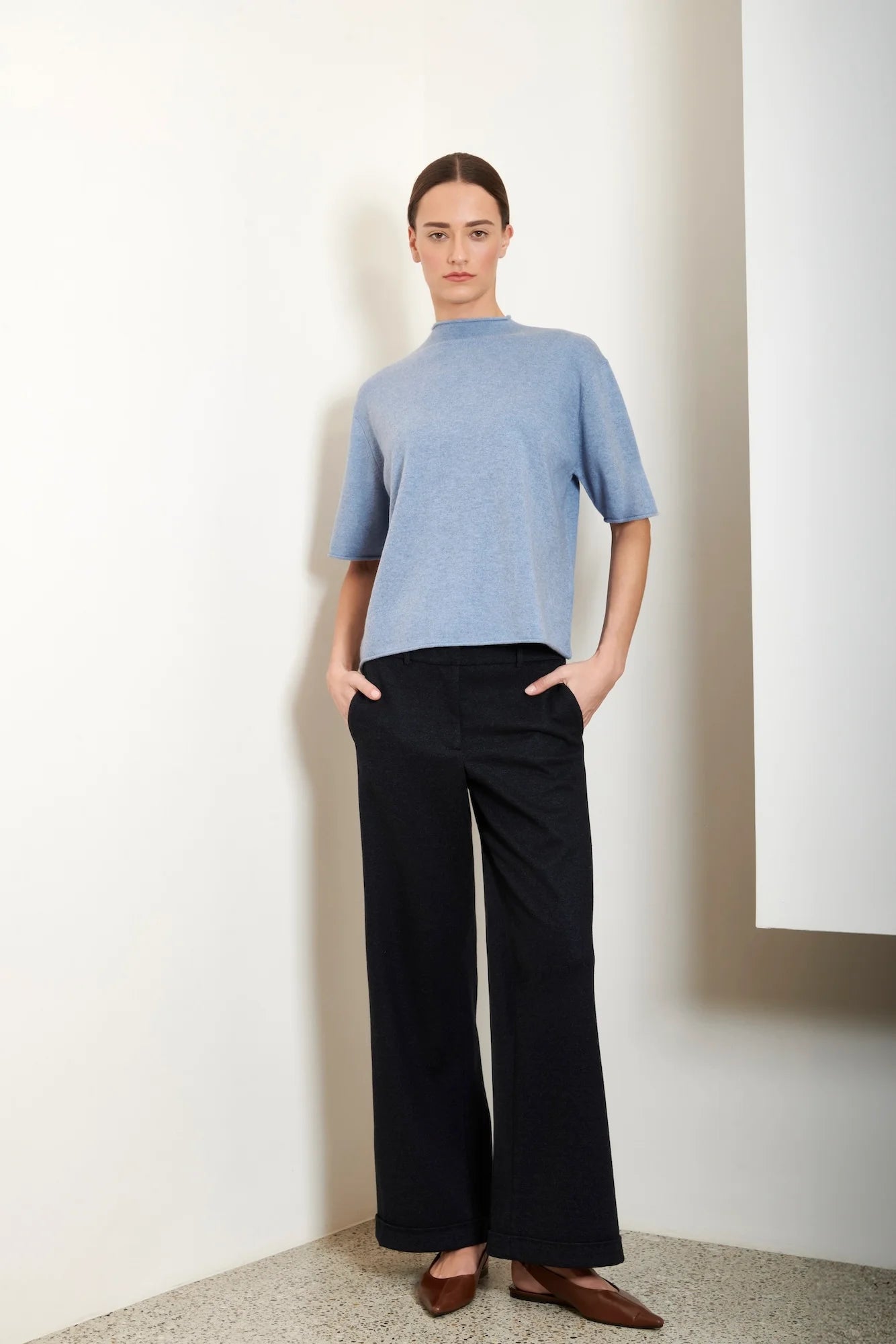 Thin Roll Edge Knit T-Shirt front