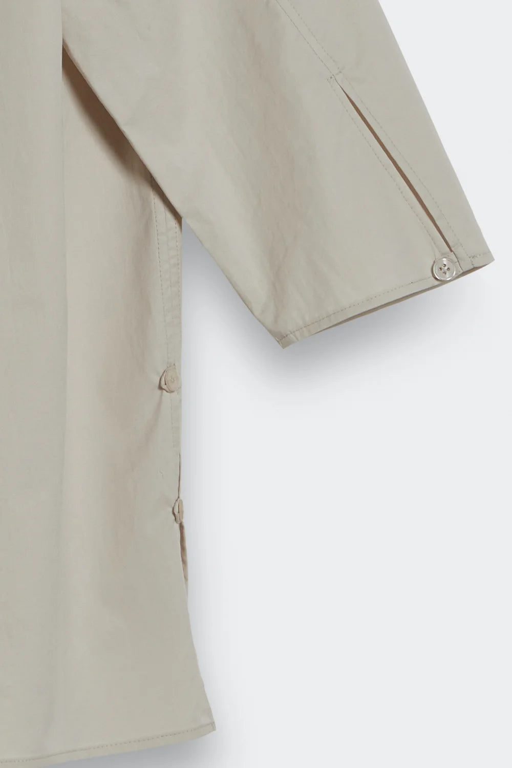 back pleat poplin blouse detail