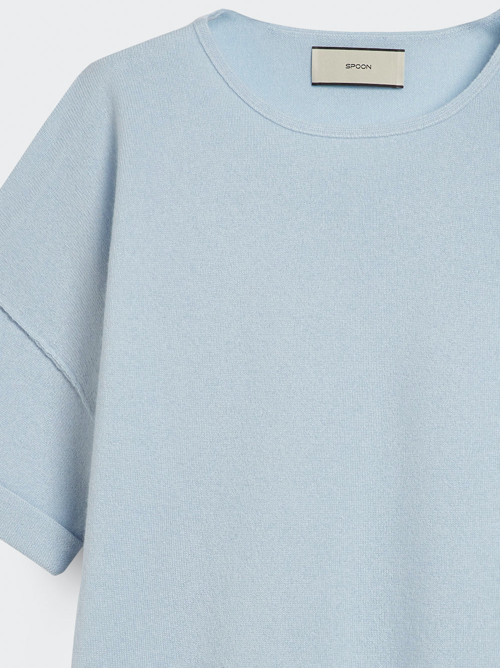 cashmere t shirt with turned up sleeves blue detail