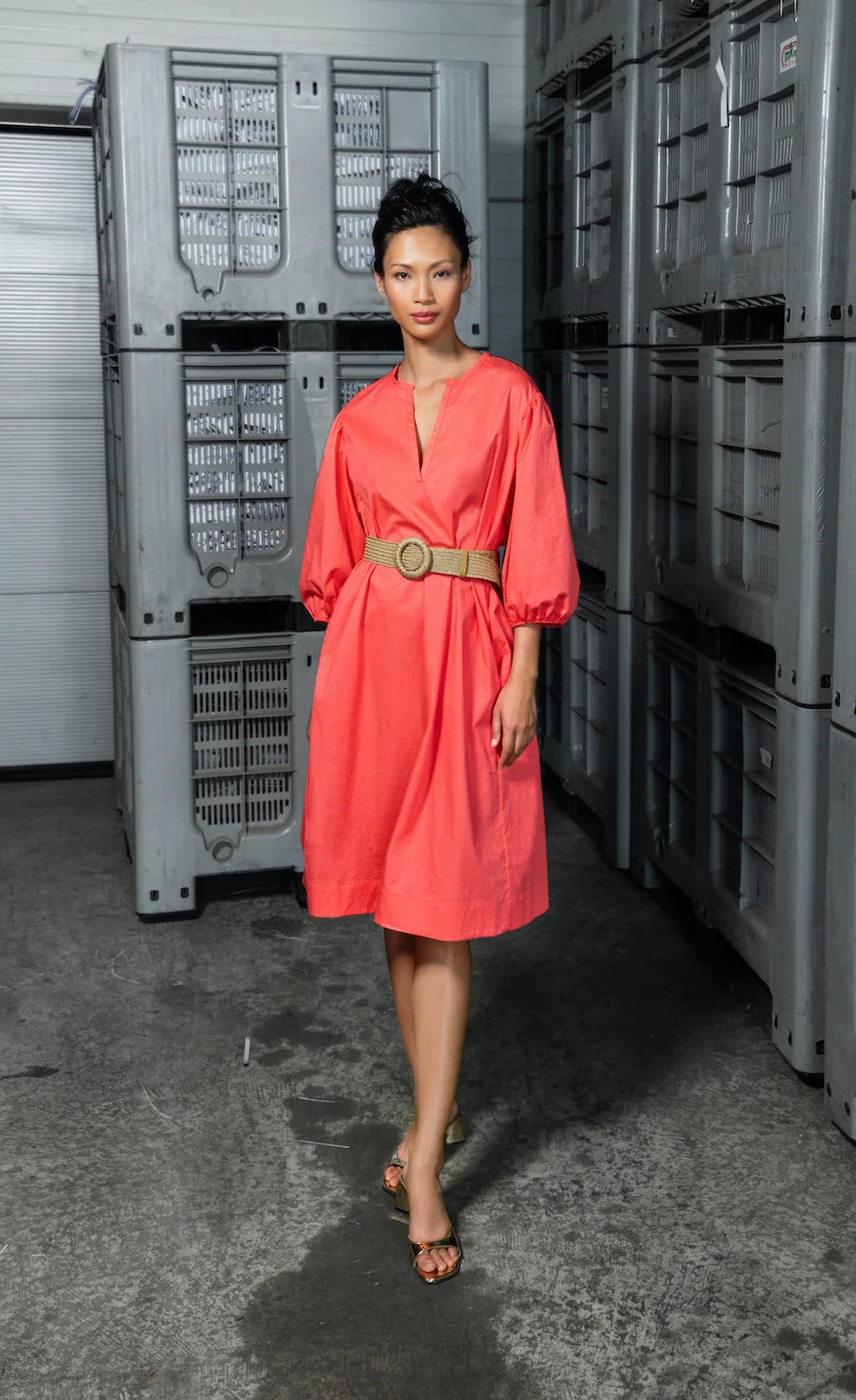 gathered sleeves poplin dress coral model