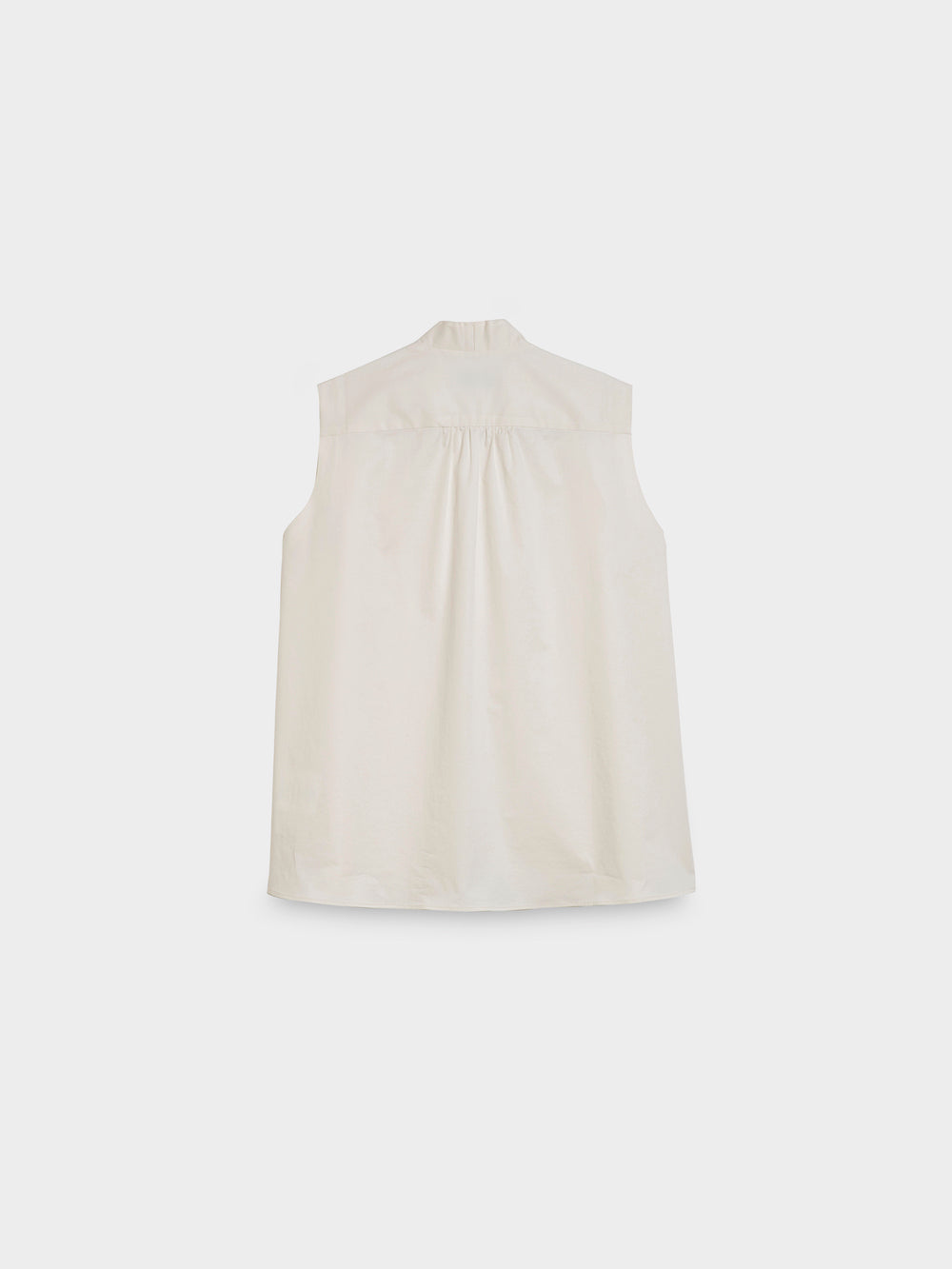 pleated blouse with v neckline back