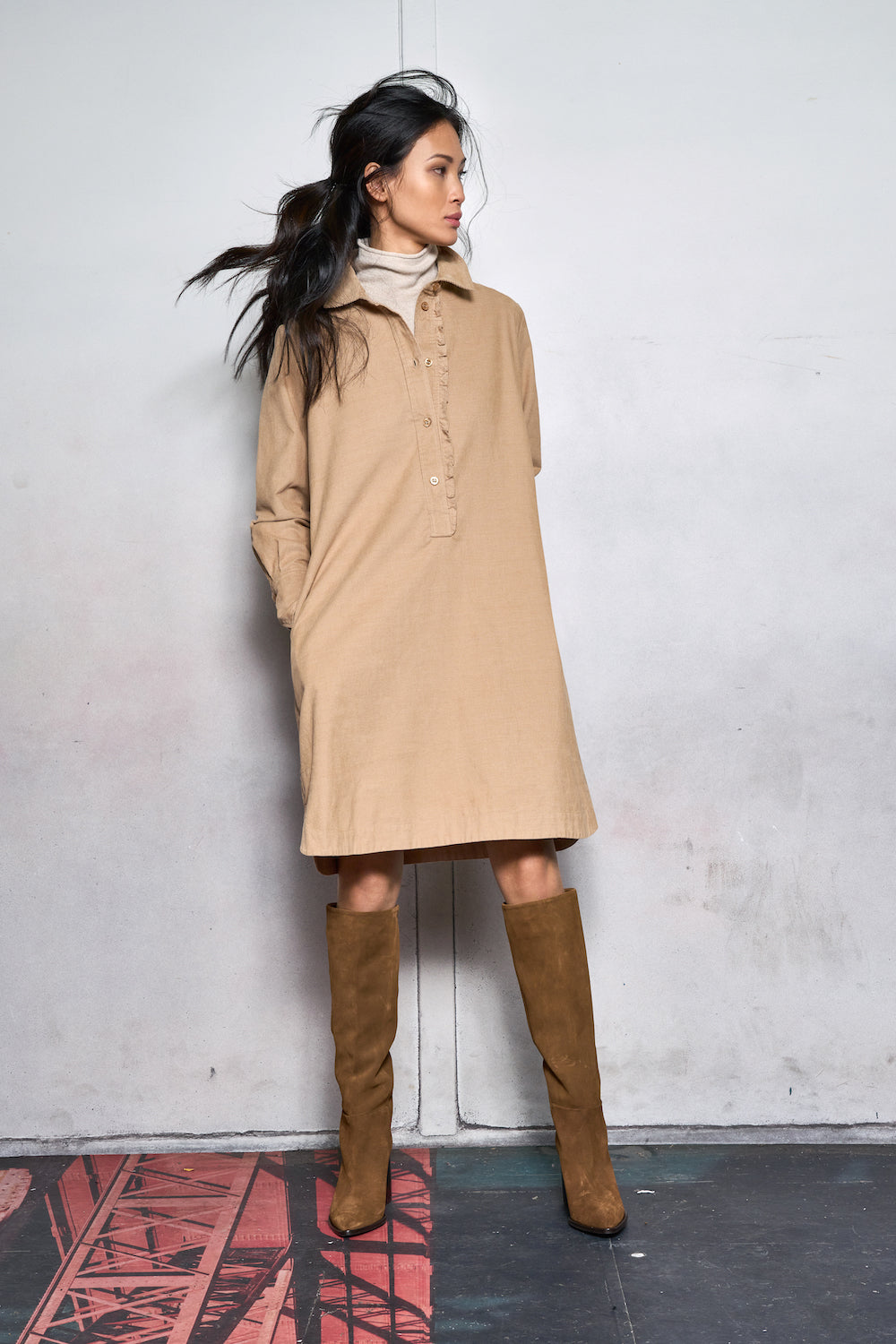 ruffle placket cord dress beige front model